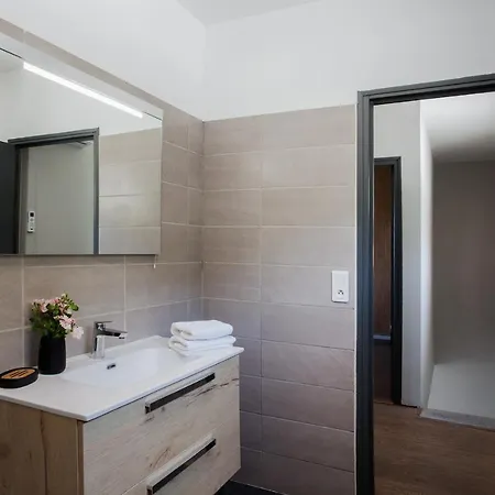 Cote Nebbiu Apartment *